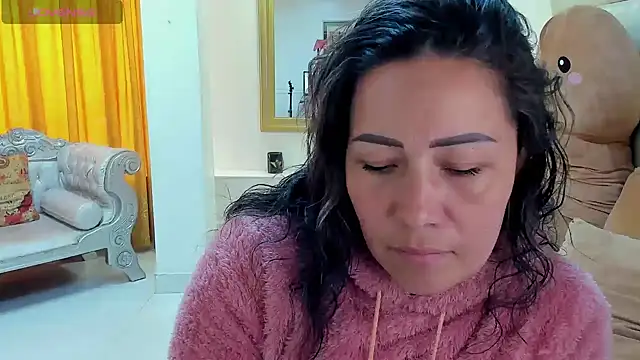 Snapshot of gaby_trent chatting on 01.30.25 gaby trent online show from 01.30.25