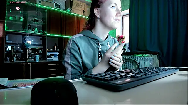 pa1e pr1ncess online show from 03.15.25