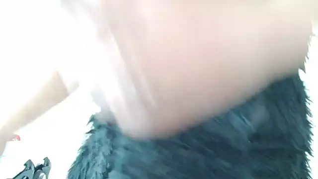 Snapshot of MilfSupreme chatting on 03.02.25 MilfSupreme online show from 03.02.25