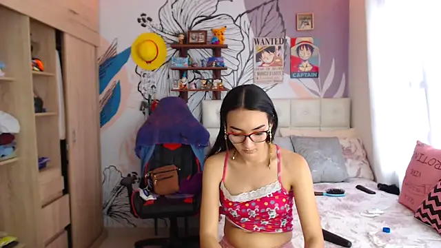 LinzyBaner online show from 03.18.25