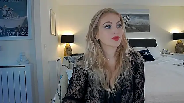 AlbanyWhite online show from 11.21.25