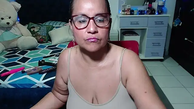 pervert mommy  online show from 12.20.25