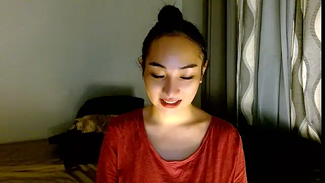 SweetLilly 18 online show from 03.25.26