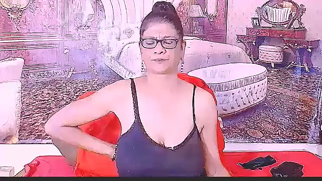 IndianAllure online show from 02.21.26