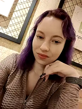 Snapshot of Frost_foxy chatting on 02.01.25 Frost foxy online show from 02.01.25