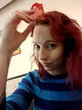 Snapshot of Frost_foxy chatting on 03.03.25 Frost foxy online show from 03.03.25