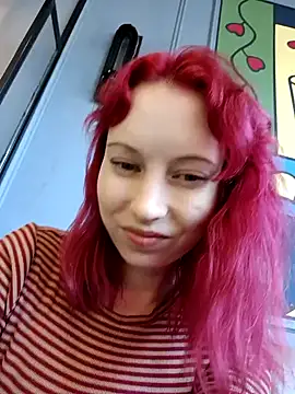 Snapshot of Frost_foxy chatting on 03.22.25 Frost foxy online show from 03.22.25