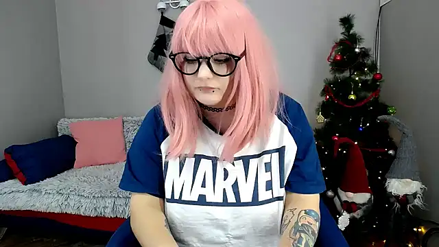 Estheri online show from 01.08.25