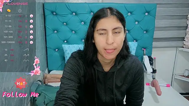 MAARYMOON online show from 04.16.26