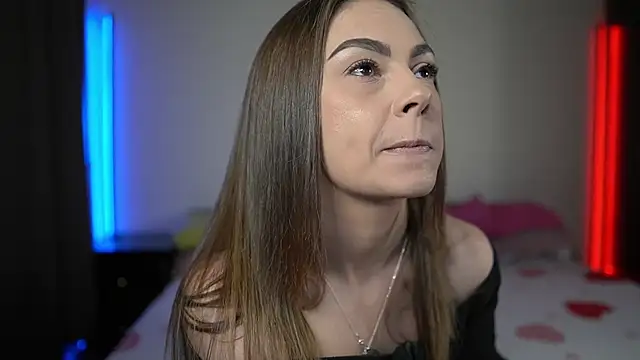 Snapshot of TiffanyPierce chatting on 03.06.25 TiffanyPierce online show from 03.06.25