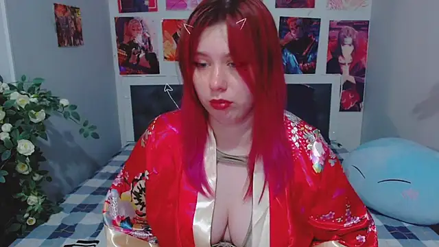 MikaMoonn online show from 01.07.25