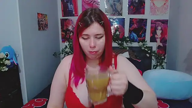 MikaMoonn online show from 02.09.25