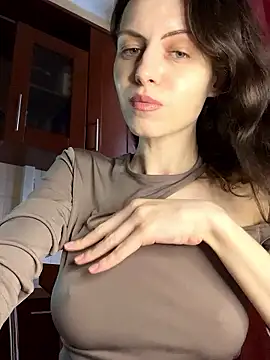 Snapshot of MissAnuta chatting on 01.18.26 MissAnuta online show from 01.18.26