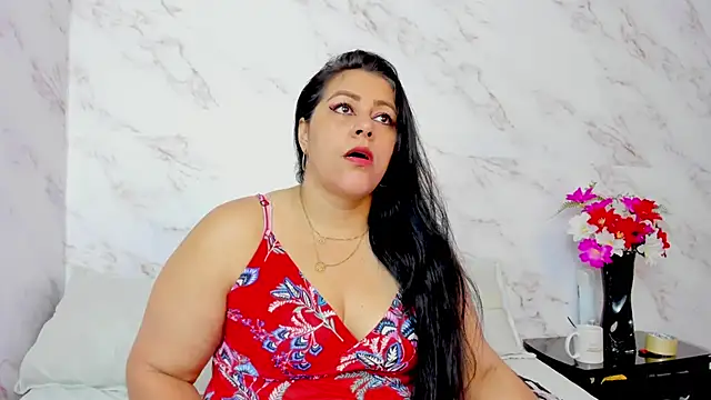 Snapshot of SexxyPamela chatting on 11.01.25 SexxyPamela online show from 11.01.25