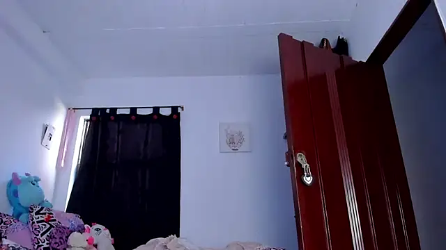 AlondraDiossa03 online show from 10.25.25