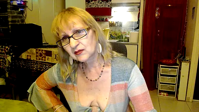 Snapshot of Ala-N-Dala chatting on 02.18.26 Ala-N-Dala online show from 02.18.26