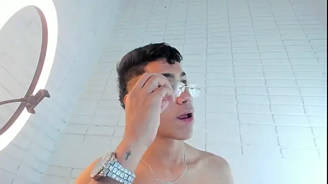 AlanNaughty online show from 12.29.24