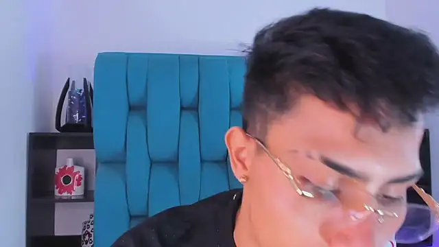 AlanNaughty online show from 01.12.25