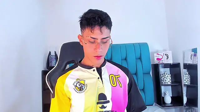 AlanNaughty online show from 01.29.25