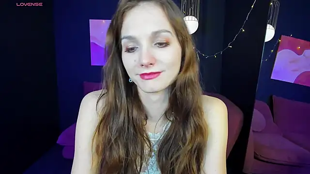 MirandaGlow online show from 02.19.25