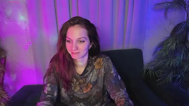 MirandaGlow online show from 02.14.26