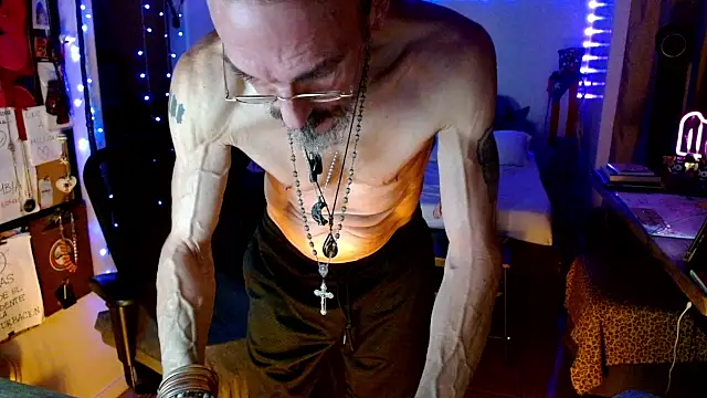 mycock2474u online show from 09.19.25