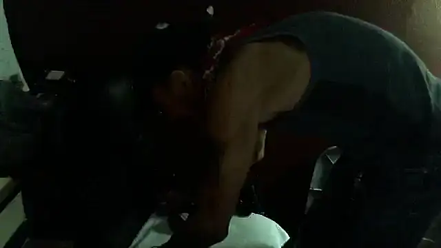 mycock2474u online show from 10.31.25