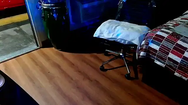 mycock2474u online show from 11.09.25