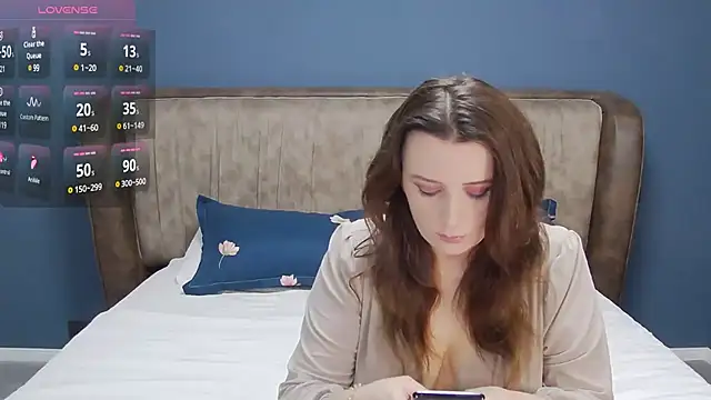 IamMolly online show from 01.18.25