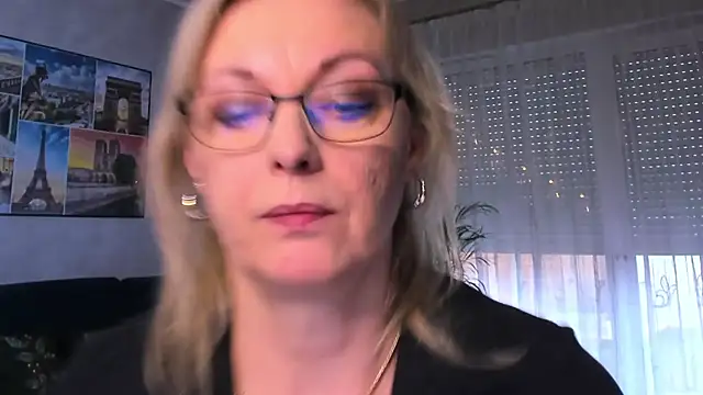 vanessa chat online show from 01.27.25