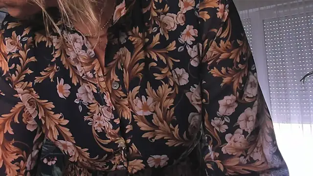 vanessa chat online show from 03.12.25