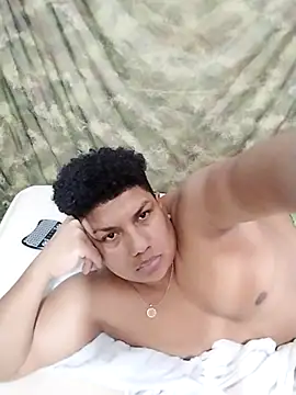 Snapshot of Malo666howard chatting on 09.27.25 Malo666howard online show from 09.27.25