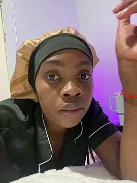 LuciousLips96 online show from 03.04.26