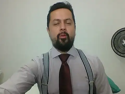 Snapshot of TRIISTAN_KING10 chatting on 12.03.24 TRIISTAN KING10 online show from 12.03.24