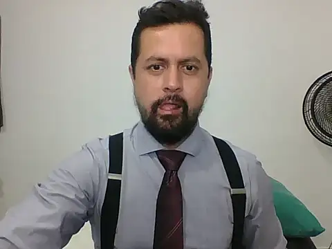 Snapshot of TRIISTAN_KING10 chatting on 12.06.24 TRIISTAN KING10 online show from 12.06.24