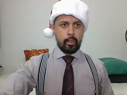 Snapshot of TRIISTAN_KING10 chatting on 12.27.24 TRIISTAN KING10 online show from 12.27.24