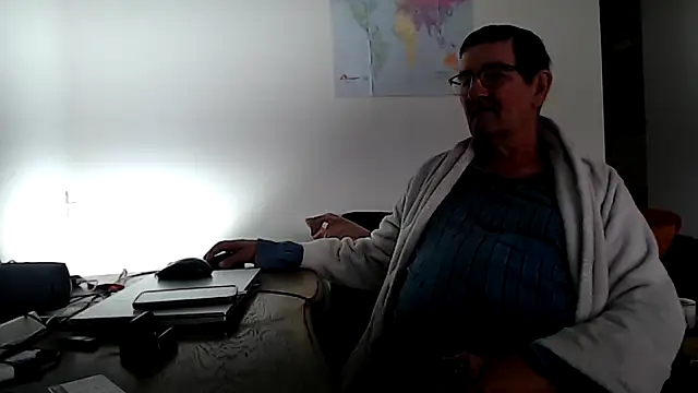 Snapshot of silvio-aus-luzern-CH chatting on 05.01.26 silvio-aus-luzern-CH online show from 05.01.26