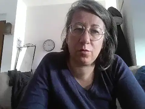 Snapshot of milkarock chatting on 03.10.25 milkarock online show from 03.10.25