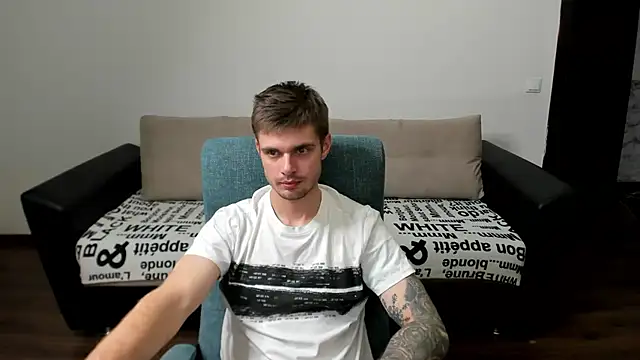 maks wolfis online show from 12.17.24