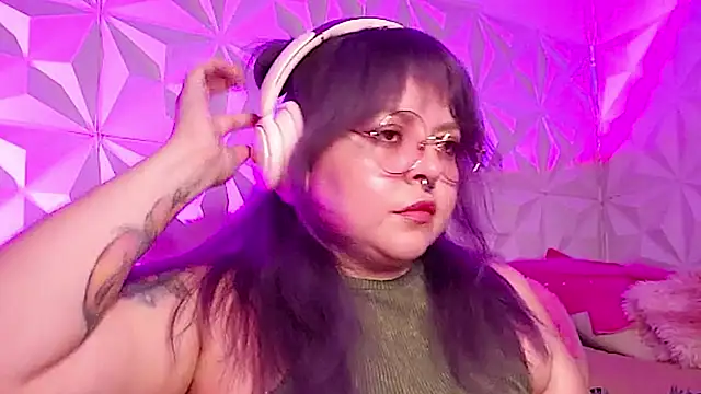 Satyn doll online show from 10.22.25