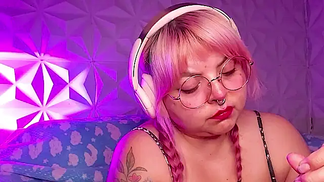 Satyn doll online show from 03.05.26