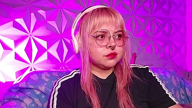 Satyn doll online show from 04.16.26