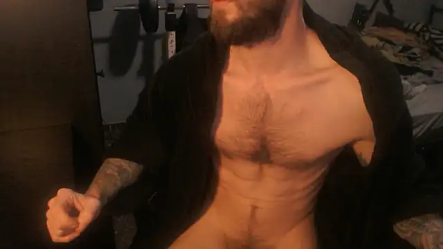 Snapshot of SexxxyLouis chatting on 03.30.26 SexxxyLouis online show from 03.30.26