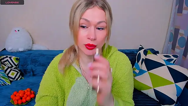 EllenMoore online show from 03.08.26