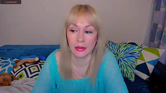 EllenMoore online show from 06.01.26