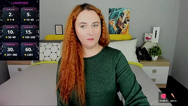 BabeLessi online show from 02.14.25