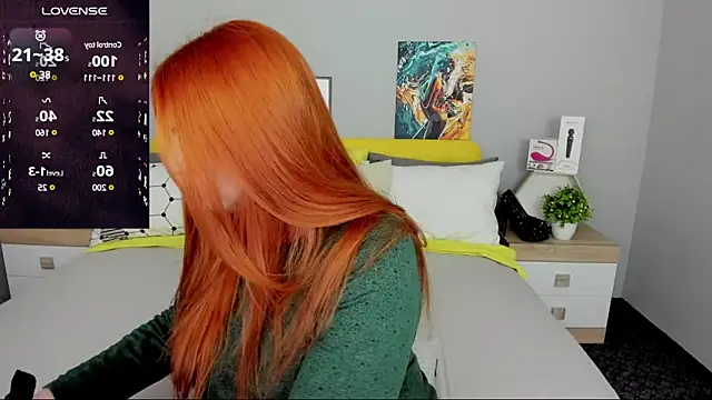 BabeLessi online show from 03.21.25