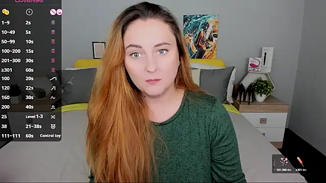 BabeLessi online show from 11.30.25