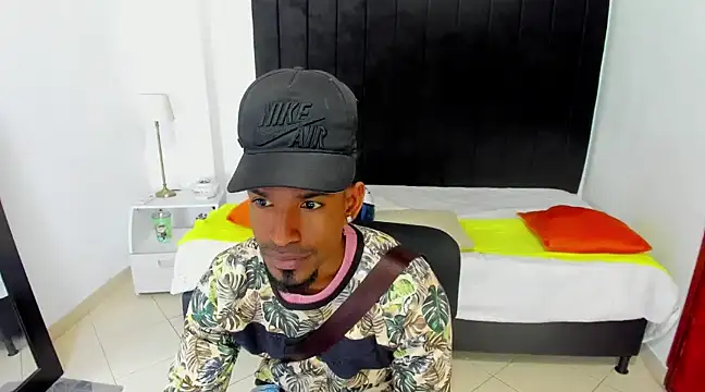 anhtony wayans online show from 02.03.25