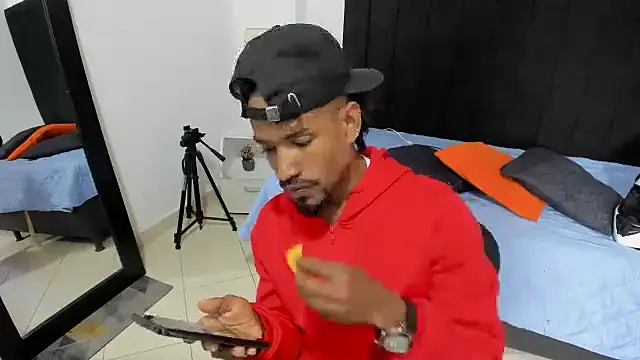 anhtony wayans online show from 10.07.25